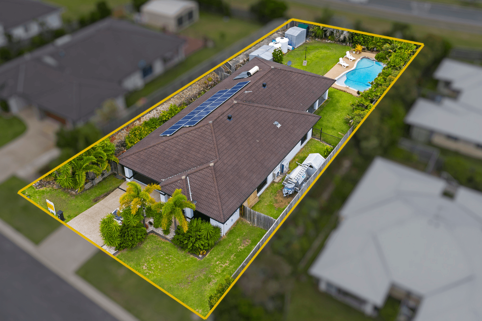 9 Buchanan Circuit, OXENFORD, QLD 4210