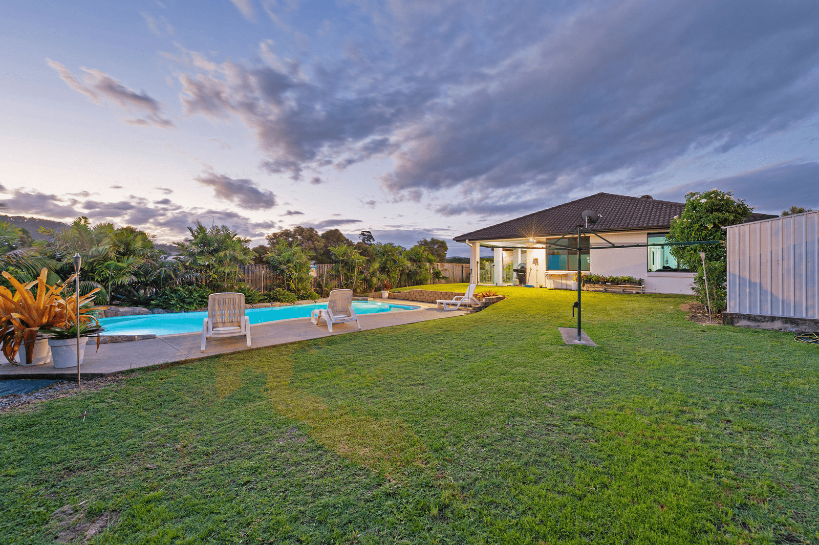 9 Buchanan Circuit, OXENFORD, QLD 4210