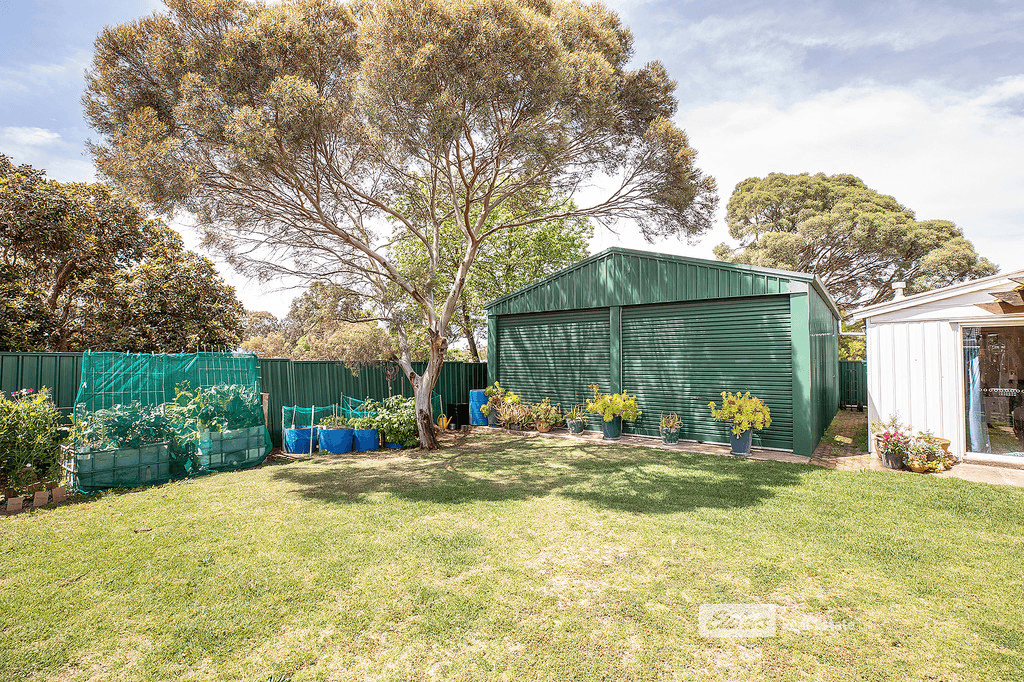 3 POYNTZ Street, NARACOORTE, SA 5271