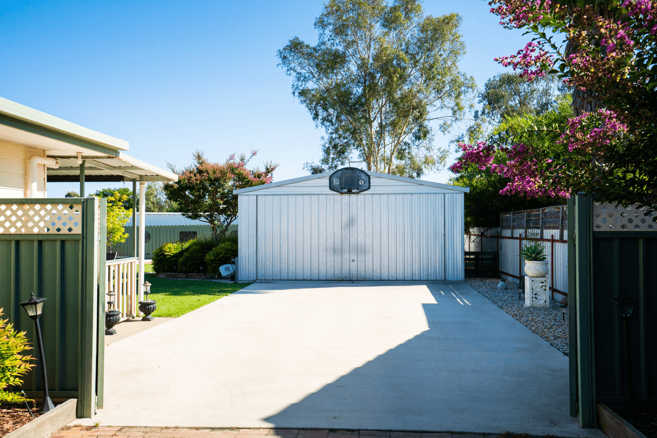 9 Hawkins Street, HOWLONG, NSW 2643