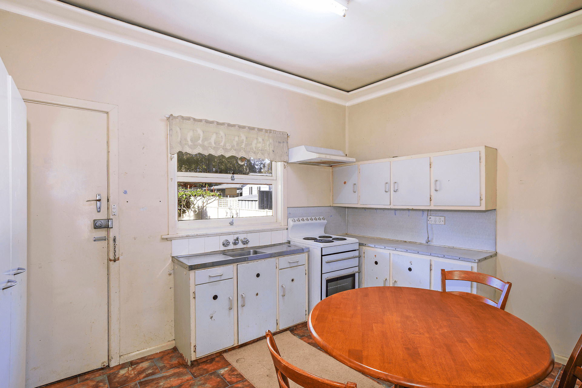 222 Ocean Beach Road, Woy Woy, NSW 2256