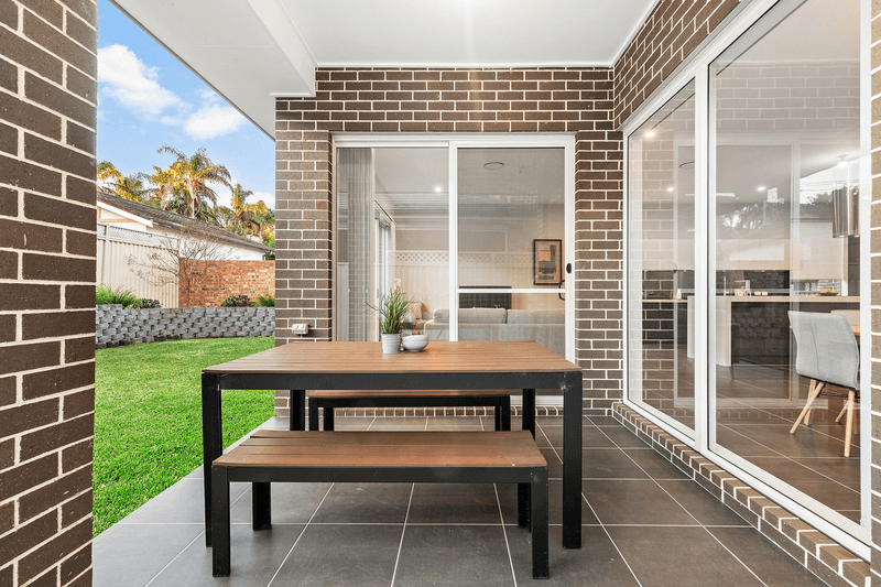 9A Carlton Crescent, Kogarah Bay, NSW 2217