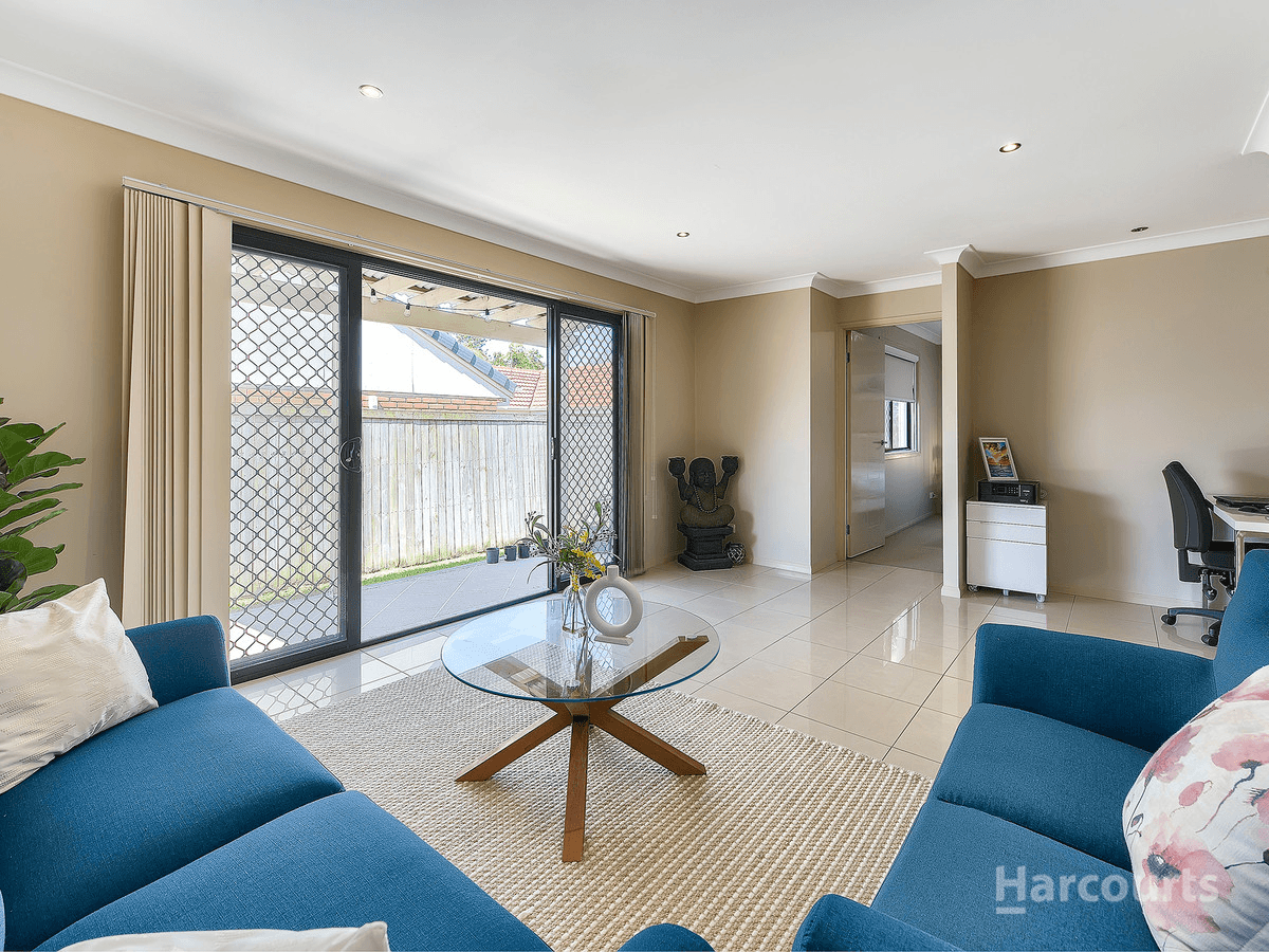 67 Caribou Crescent, Fitzgibbon, QLD 4018