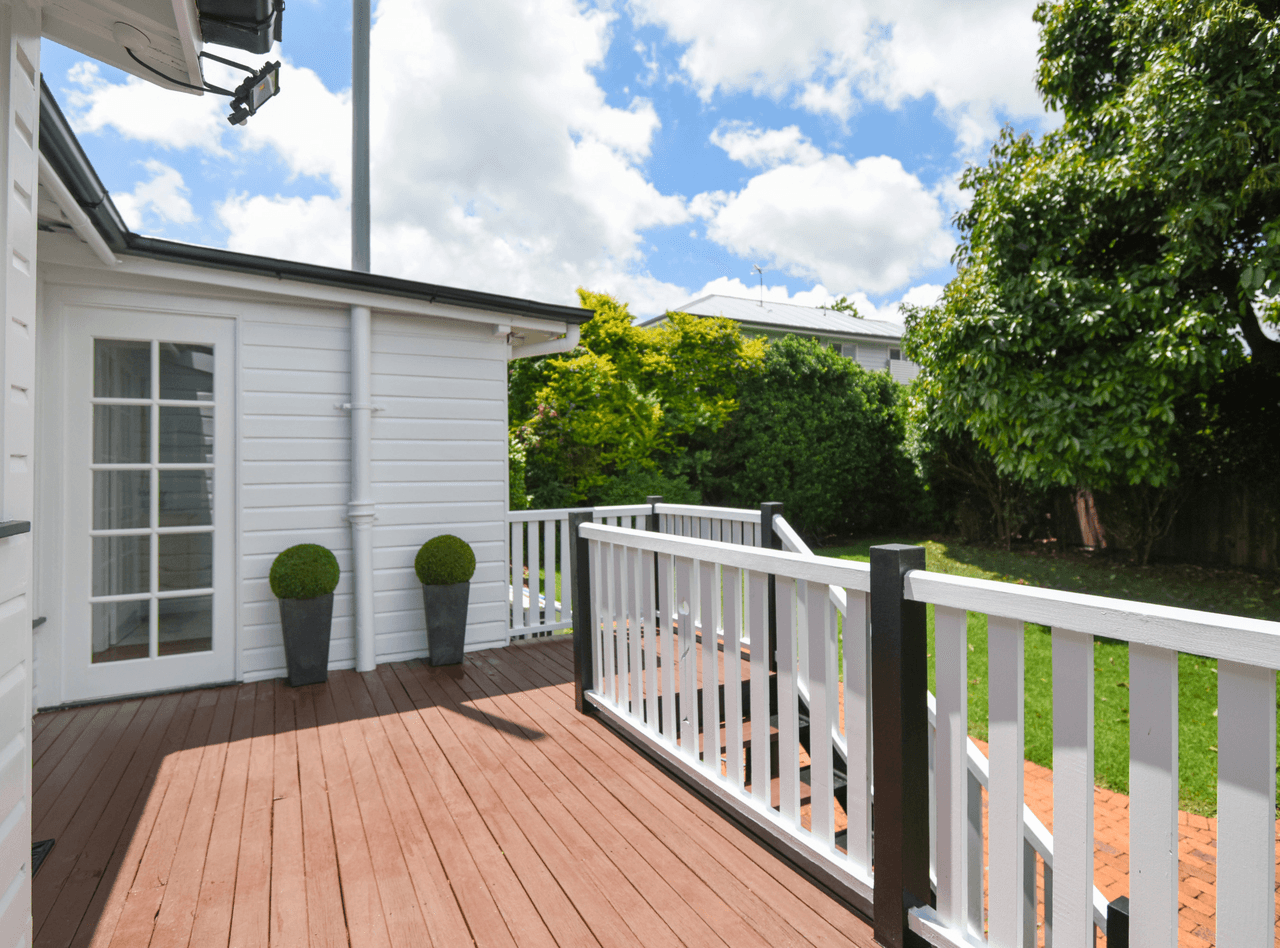 6 Arthur St, EAST TOOWOOMBA, QLD 4350