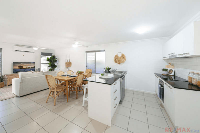 4 Aqua Circuit, CALOUNDRA WEST, QLD 4551