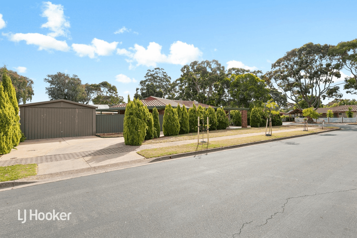 6 Coscia Avenue, Salisbury North, SA 5108