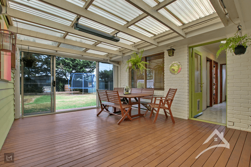 158 SHANE AVENUE, SEABROOK, VIC 3028