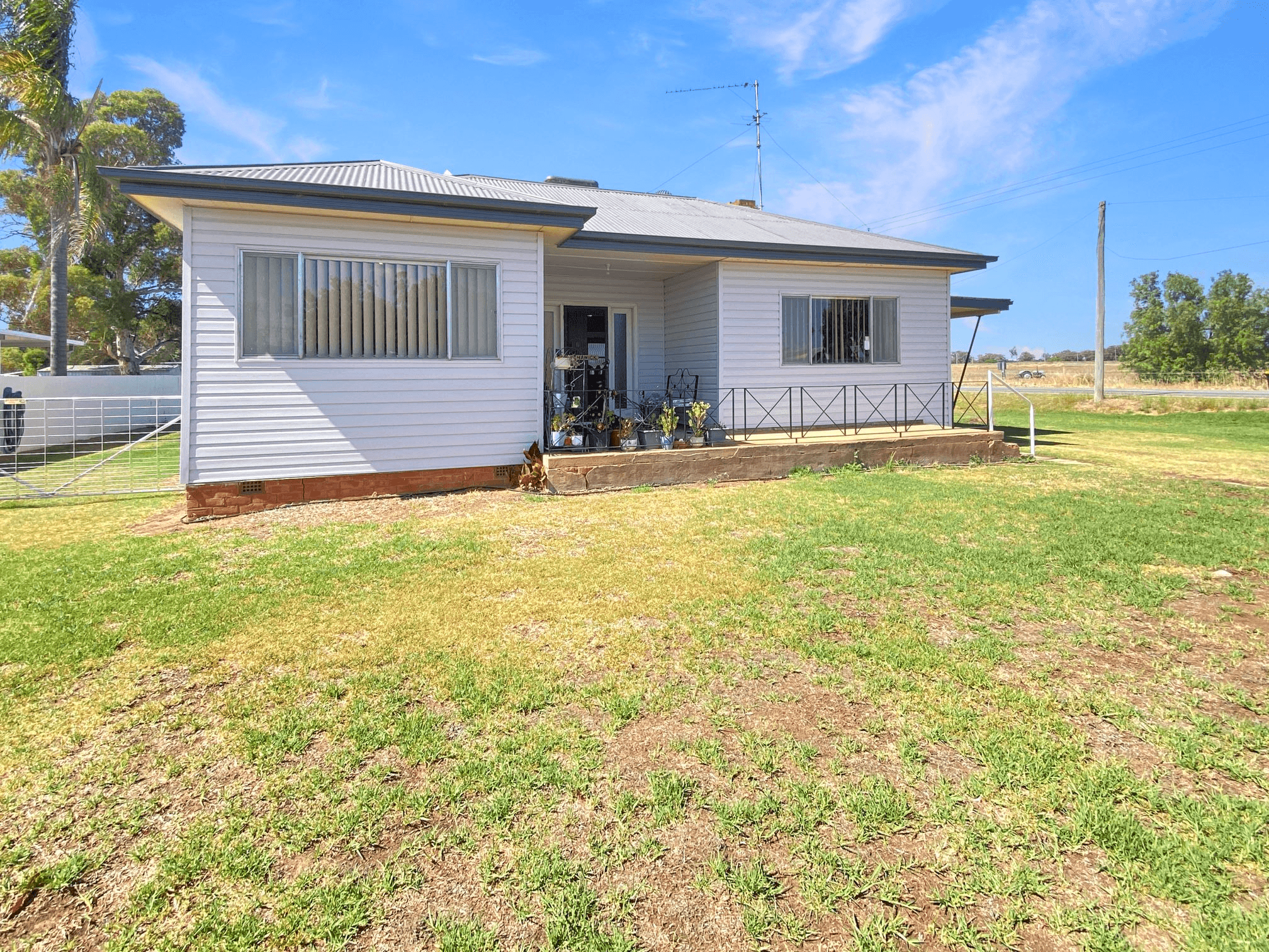 27 Cudgel Street, YANCO, NSW 2703