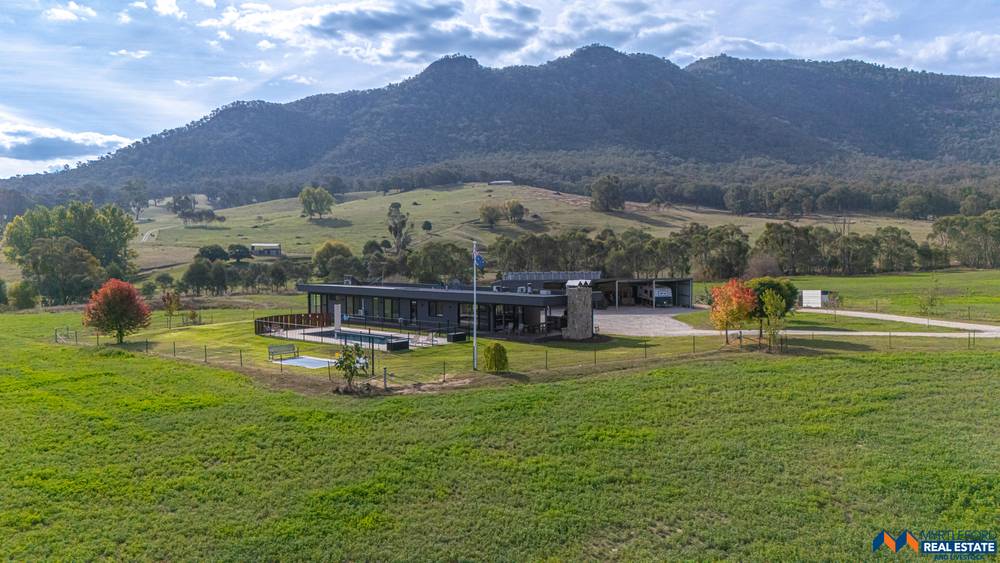 1711 Happy Valley Road, ROSEWHITE, VIC 3737