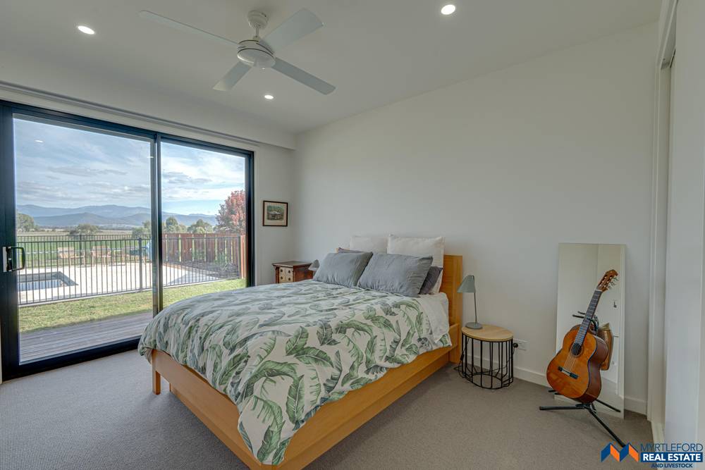 1711 Happy Valley Road, ROSEWHITE, VIC 3737