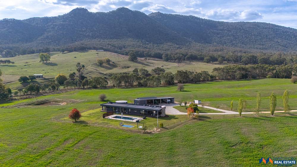 1711 Happy Valley Road, ROSEWHITE, VIC 3737