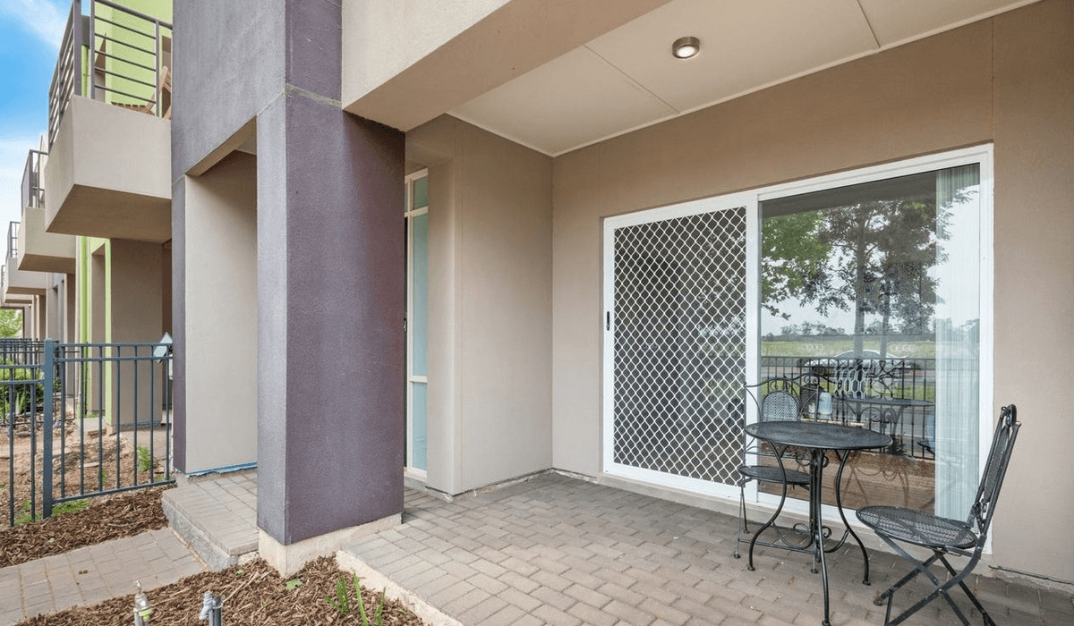 246 Newton Boulevard, MUNNO PARA, SA 5115