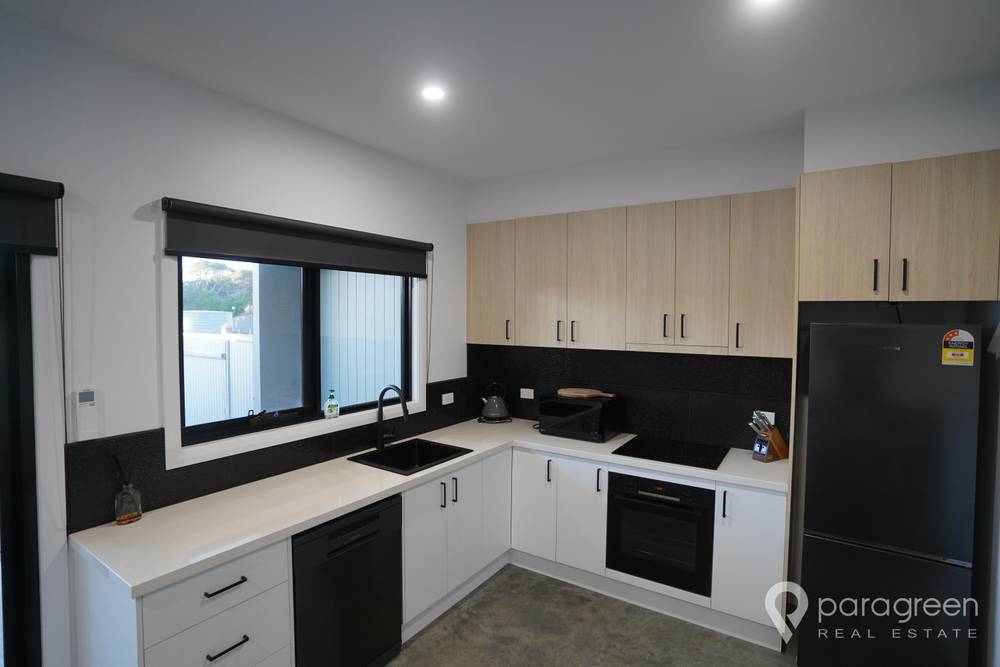 119 Beach Parade, SANDY POINT, VIC 3959