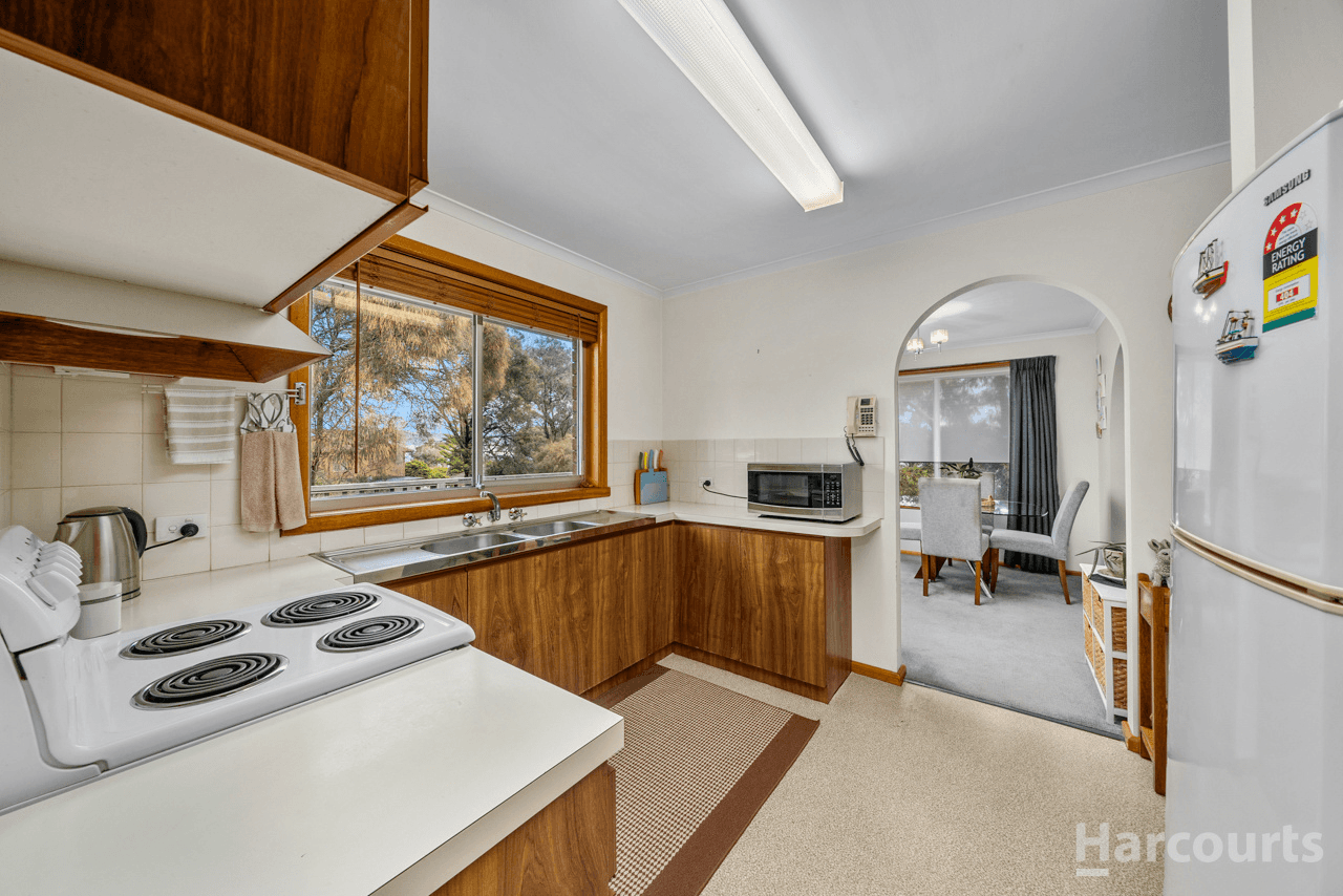 2/449 Oceana Drive, HOWRAH, TAS 7018