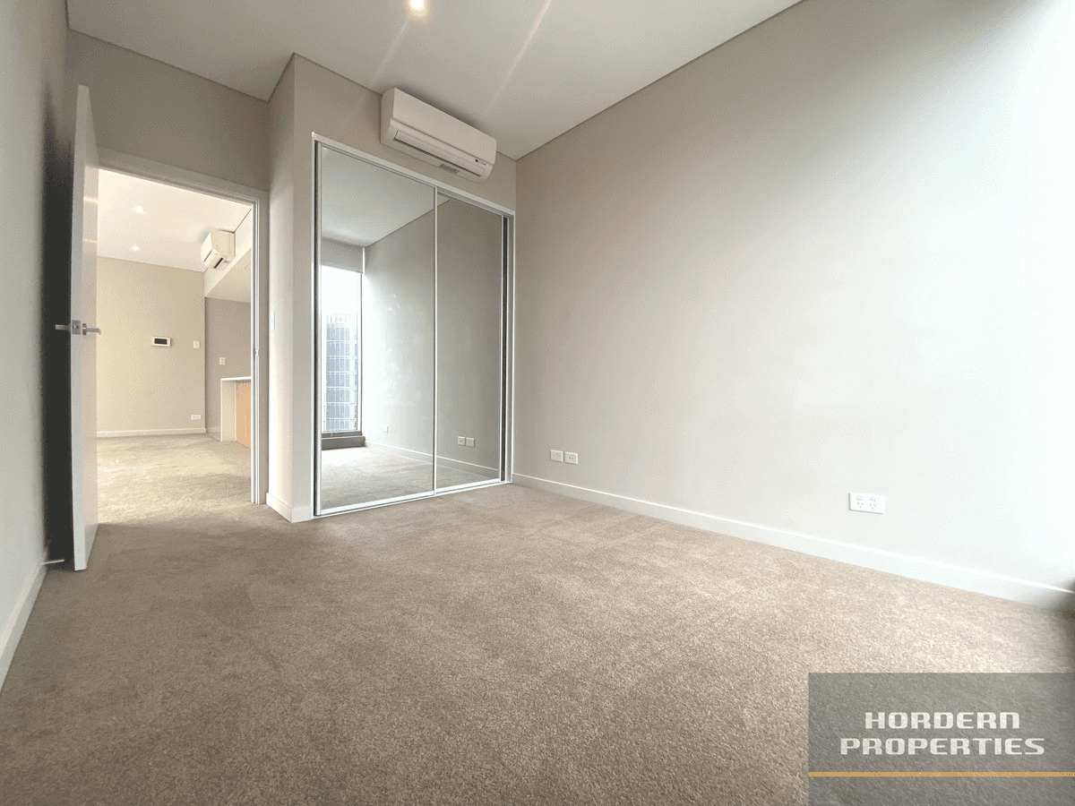 2401/18 Footbridge Boulevard, Wentworth Point, NSW 2127