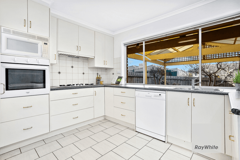 7 Nerida Court, KEALBA, VIC 3021