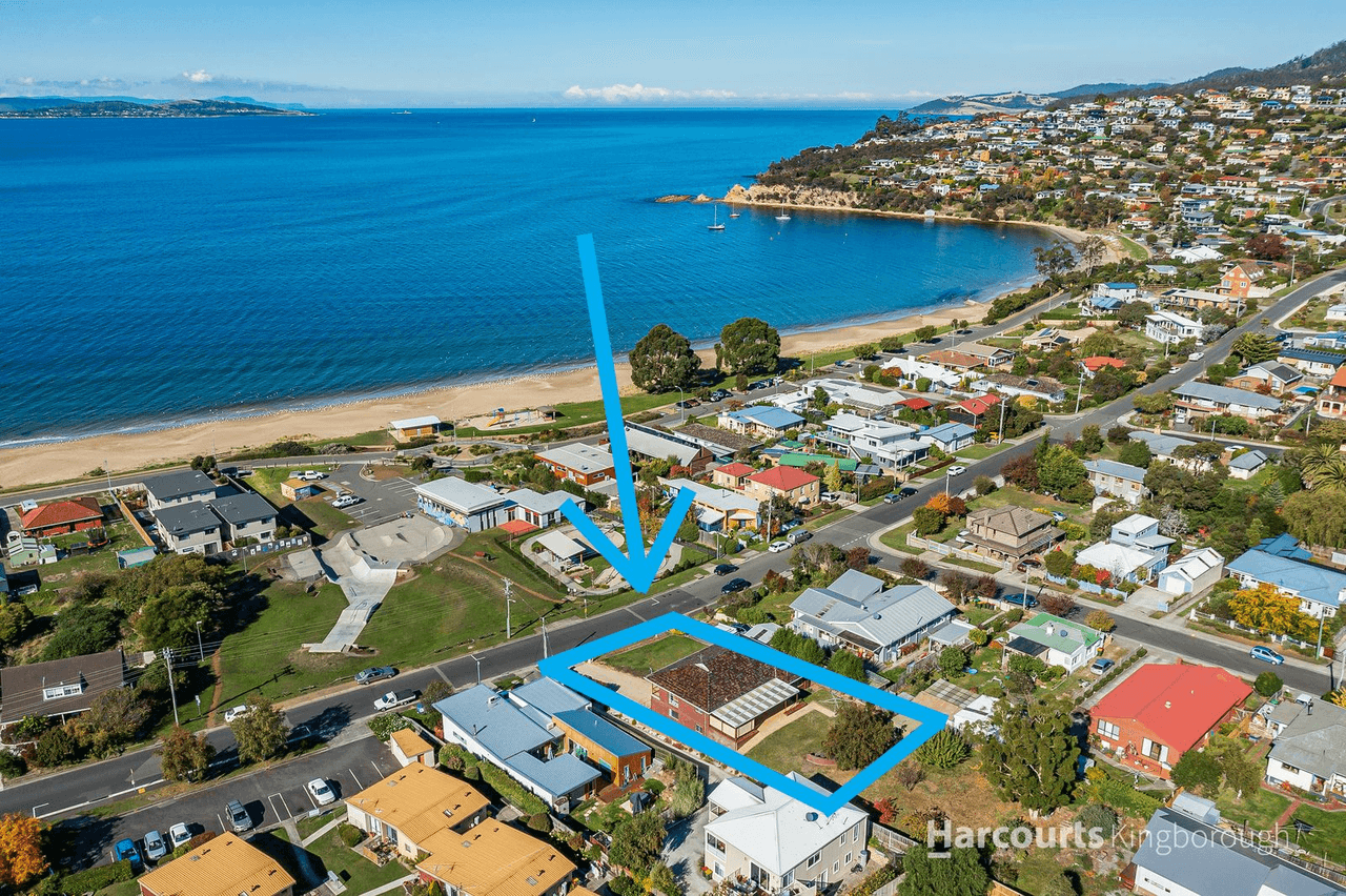 46 Wells Parade, Blackmans Bay, TAS 7052