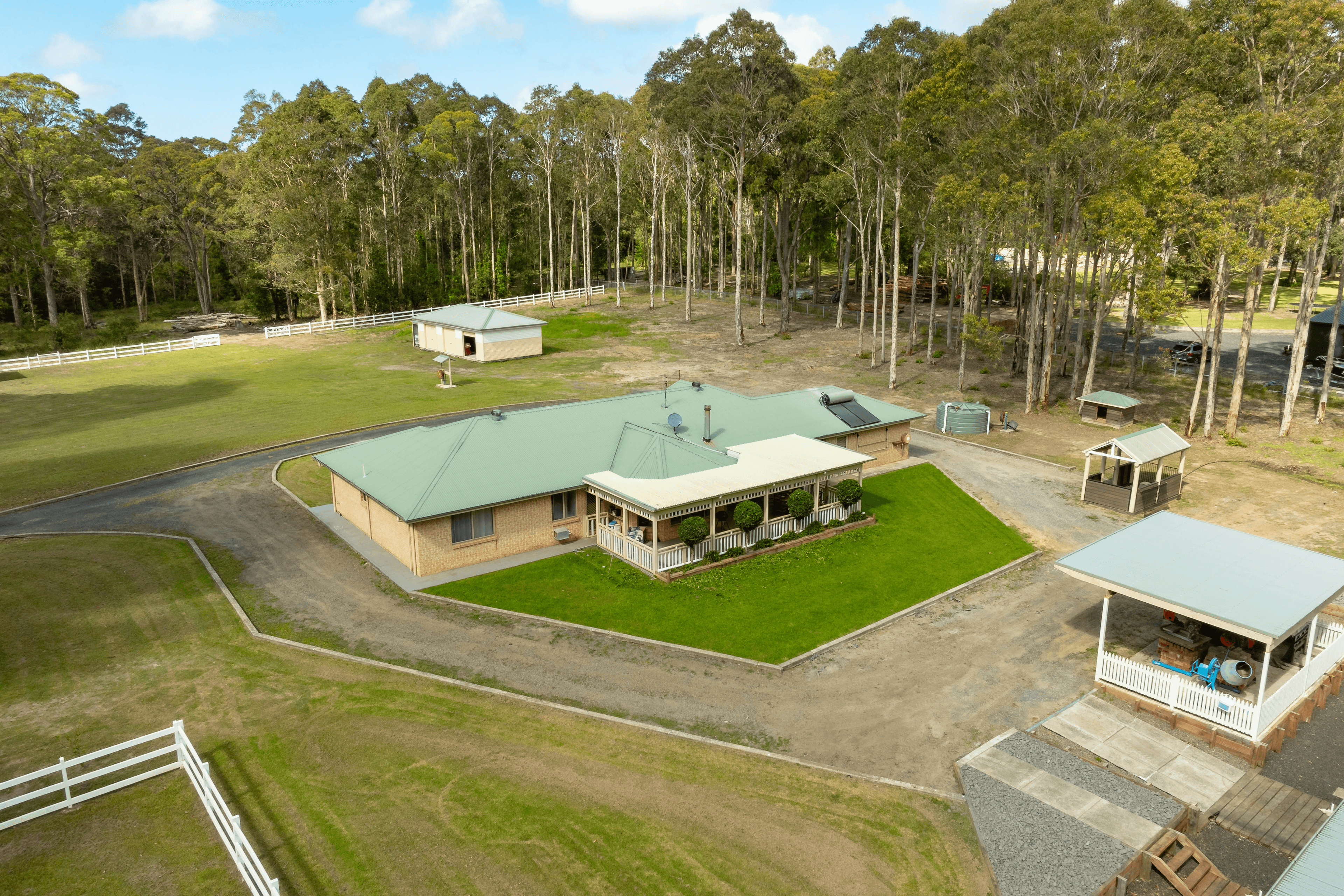 37 Seasongood Road, Woollamia, NSW 2540