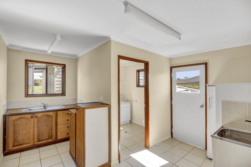 3 Jensen Ave, Maaroom, QLD 4650