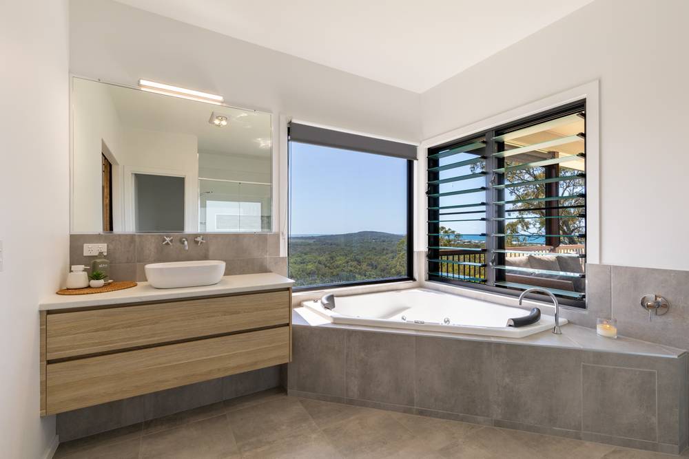 18 The Crescent, AGNES WATER, QLD 4677