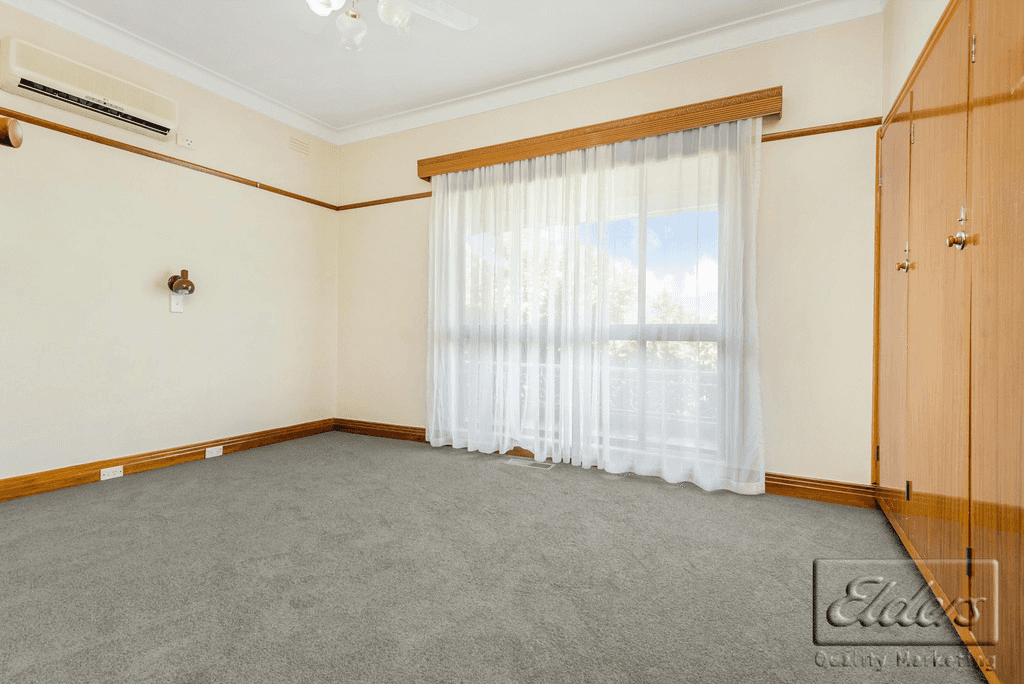 9  Albion Street, KENNINGTON, VIC 3550