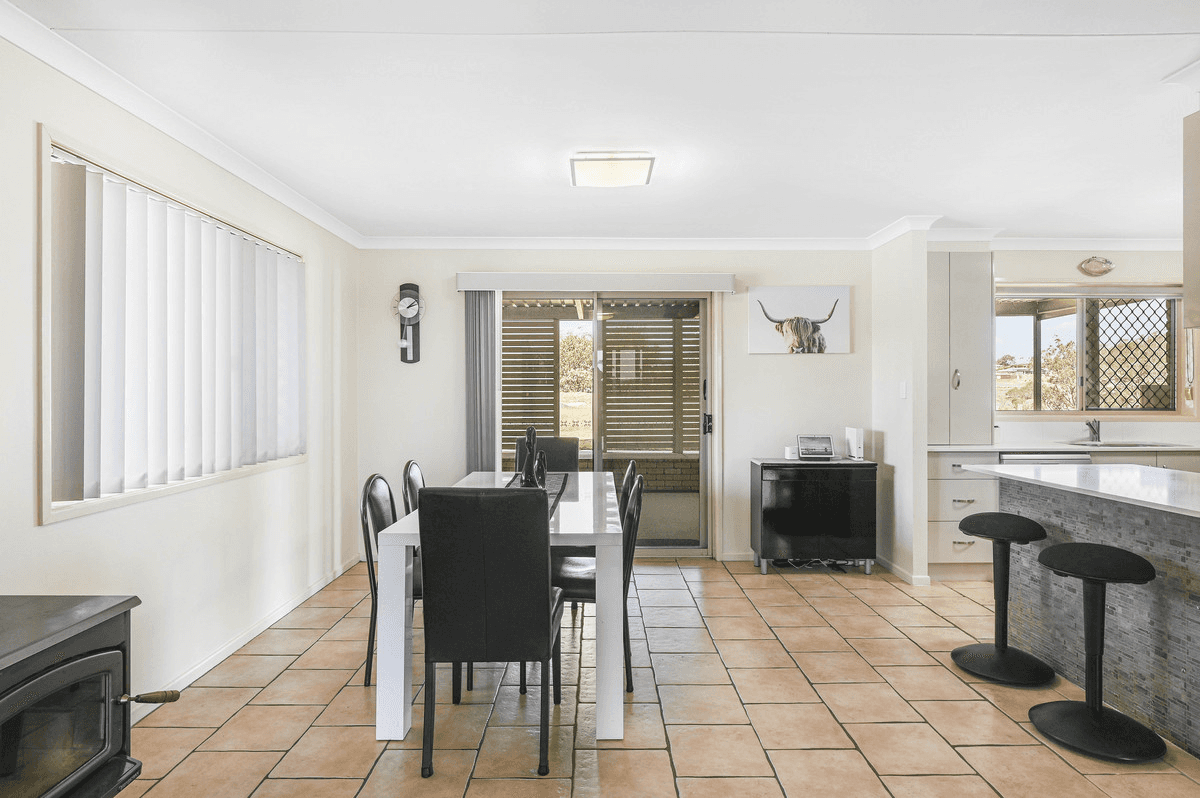 30 Garrett Road, Meringandan, QLD 4352