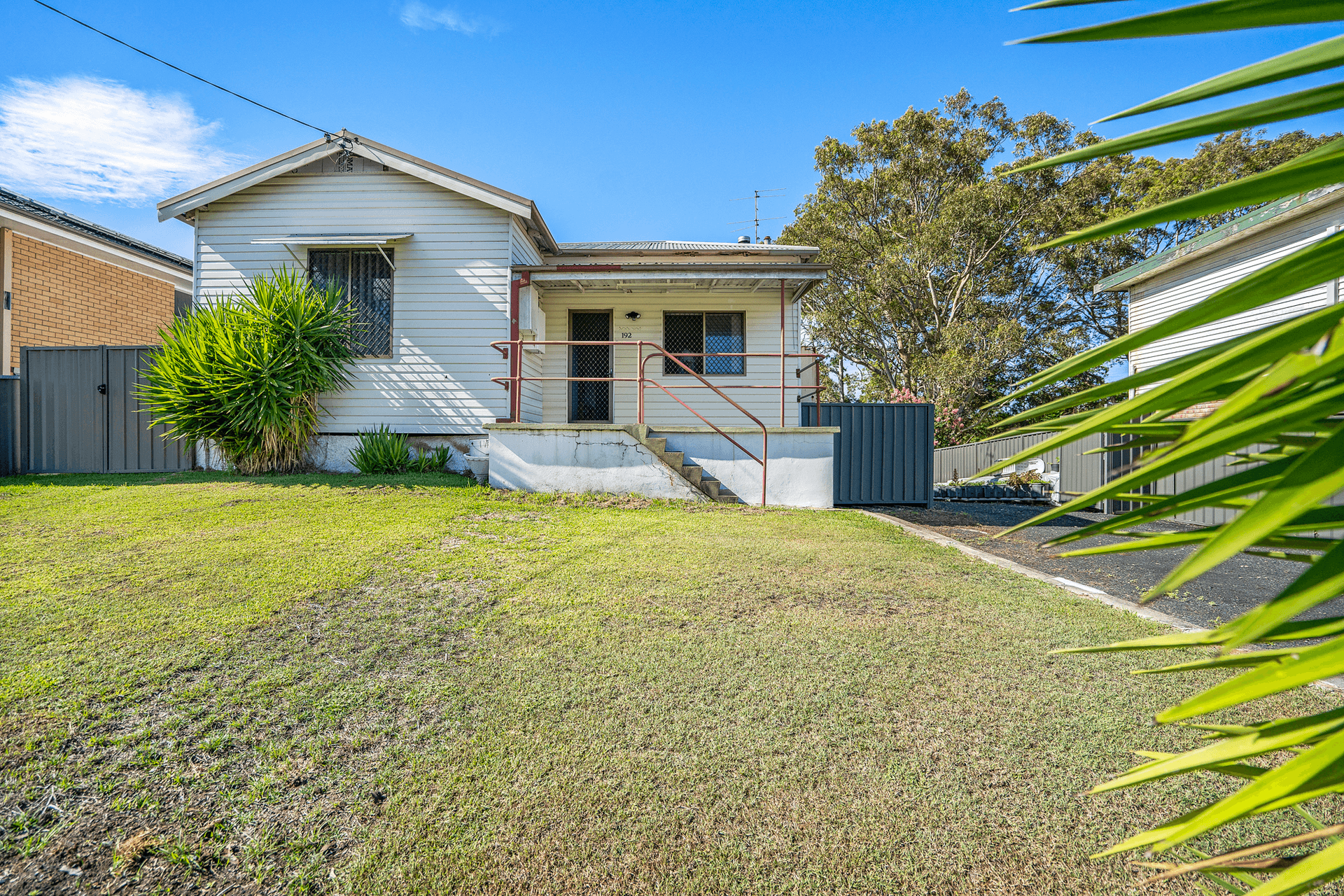 192 Excelsior Parade, Toronto, NSW 2283