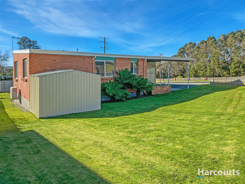 2/2 Doric Grove, St Helens, TAS 7216