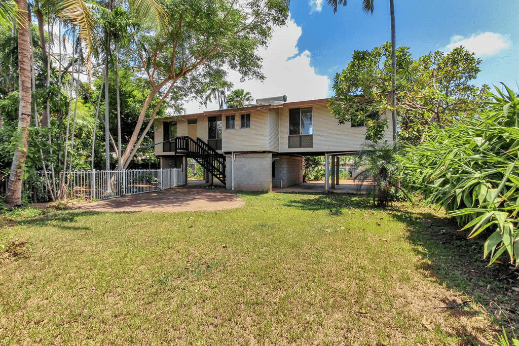 22 Dulverton Court, KARAMA, NT 0812