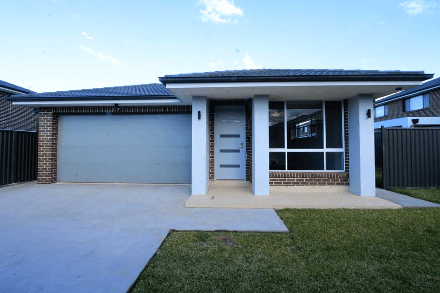 60 Carney Crecent, SCHOFIELDS, NSW 2762