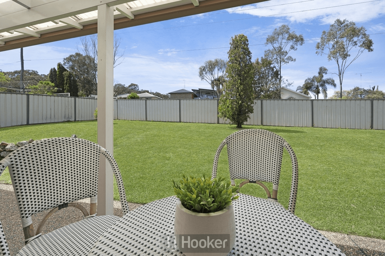 2/38 Connaught Road, VALENTINE, NSW 2280