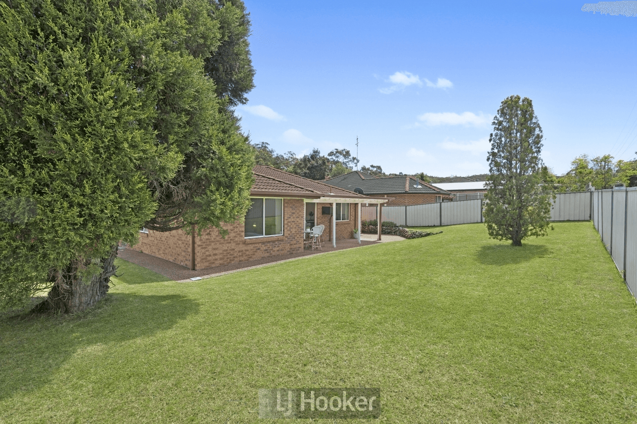 2/38 Connaught Road, VALENTINE, NSW 2280