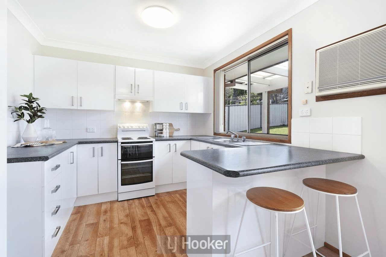 2/38 Connaught Road, VALENTINE, NSW 2280