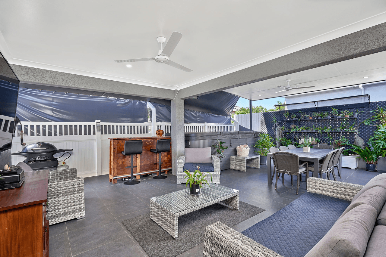 15 Oakdale Close, TRINITY BEACH, QLD 4879