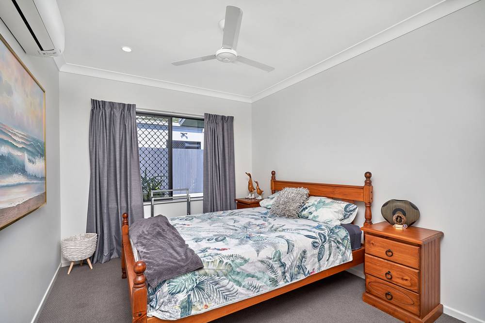 15 Oakdale Close, TRINITY BEACH, QLD 4879