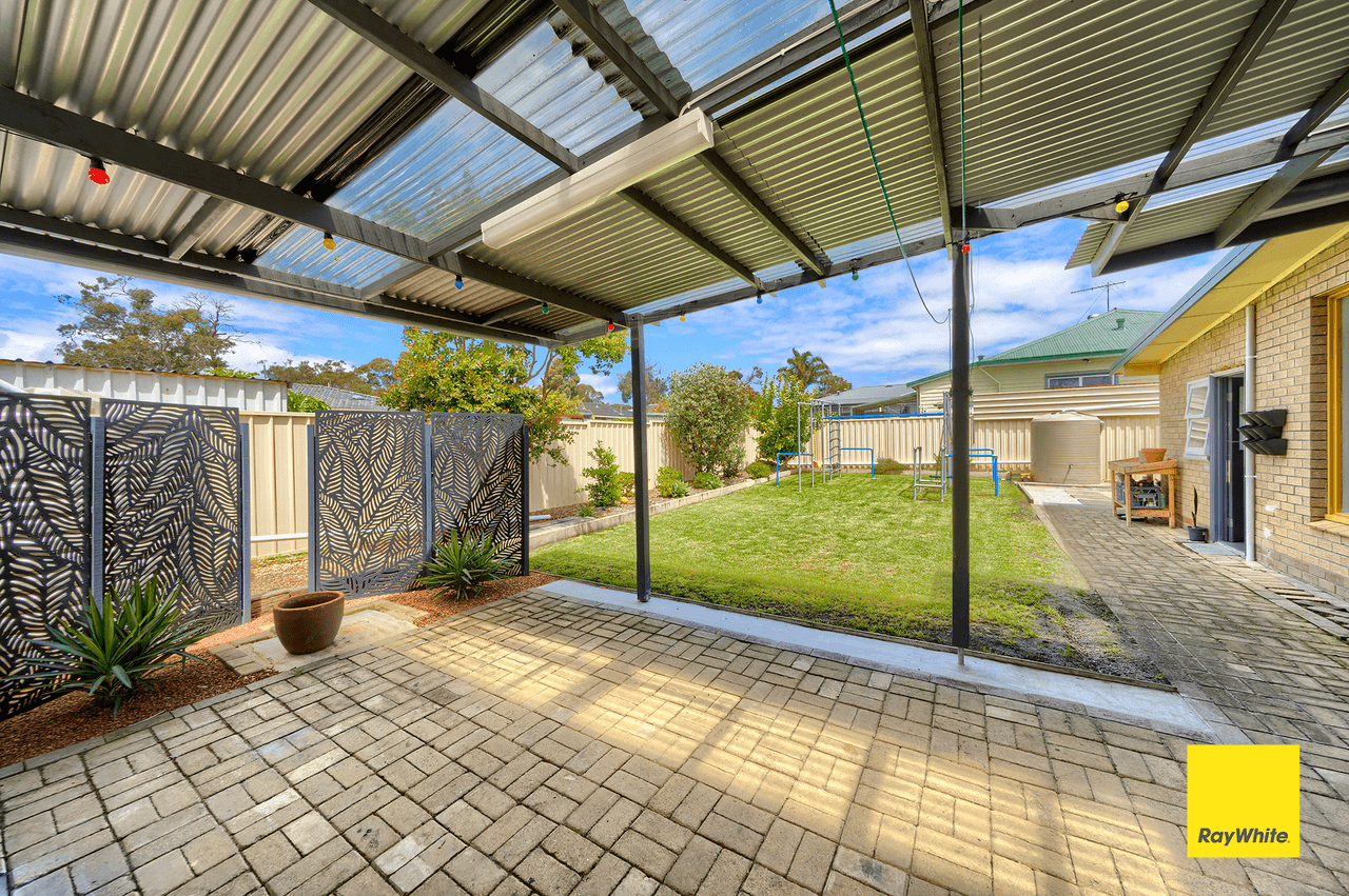 9 Balston Road, GLEDHOW, WA 6330