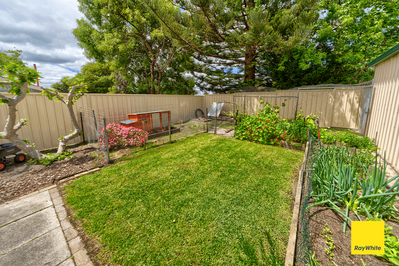 9 Balston Road, GLEDHOW, WA 6330