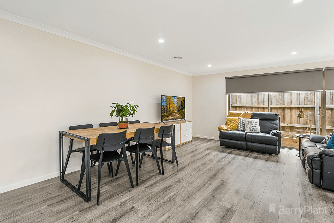 3/45 Mahoneys Road, RIDDELLS CREEK, VIC 3431