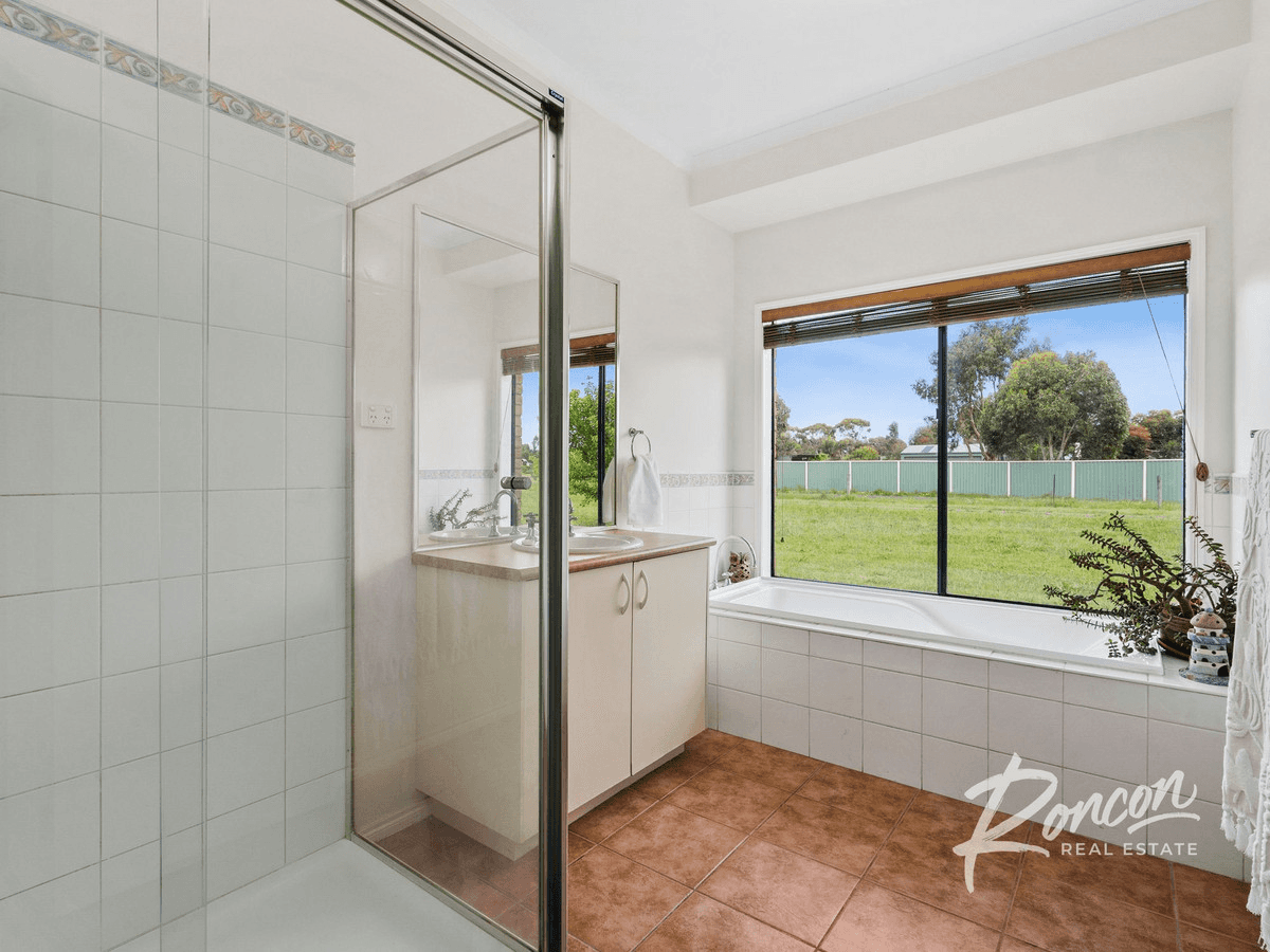 140 Lowndes Road, Bannockburn, VIC 3331