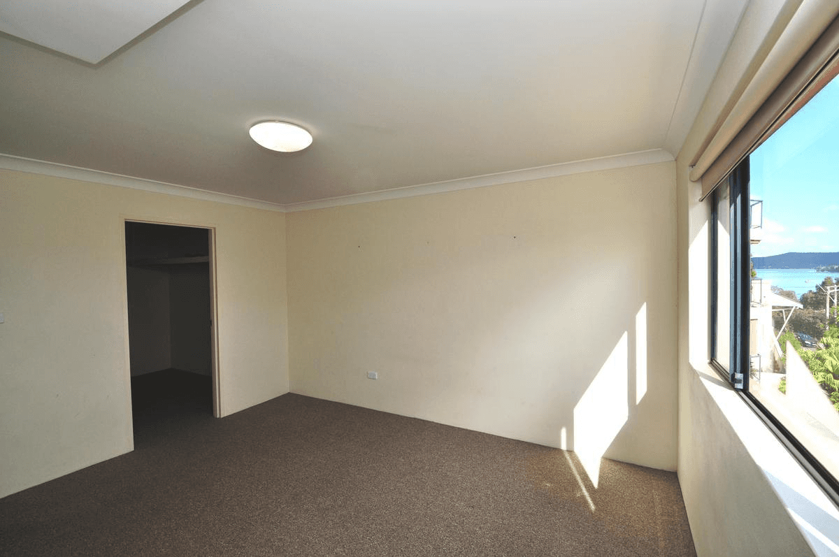 16/107-115 Henry Parry Drive, GOSFORD, NSW 2250