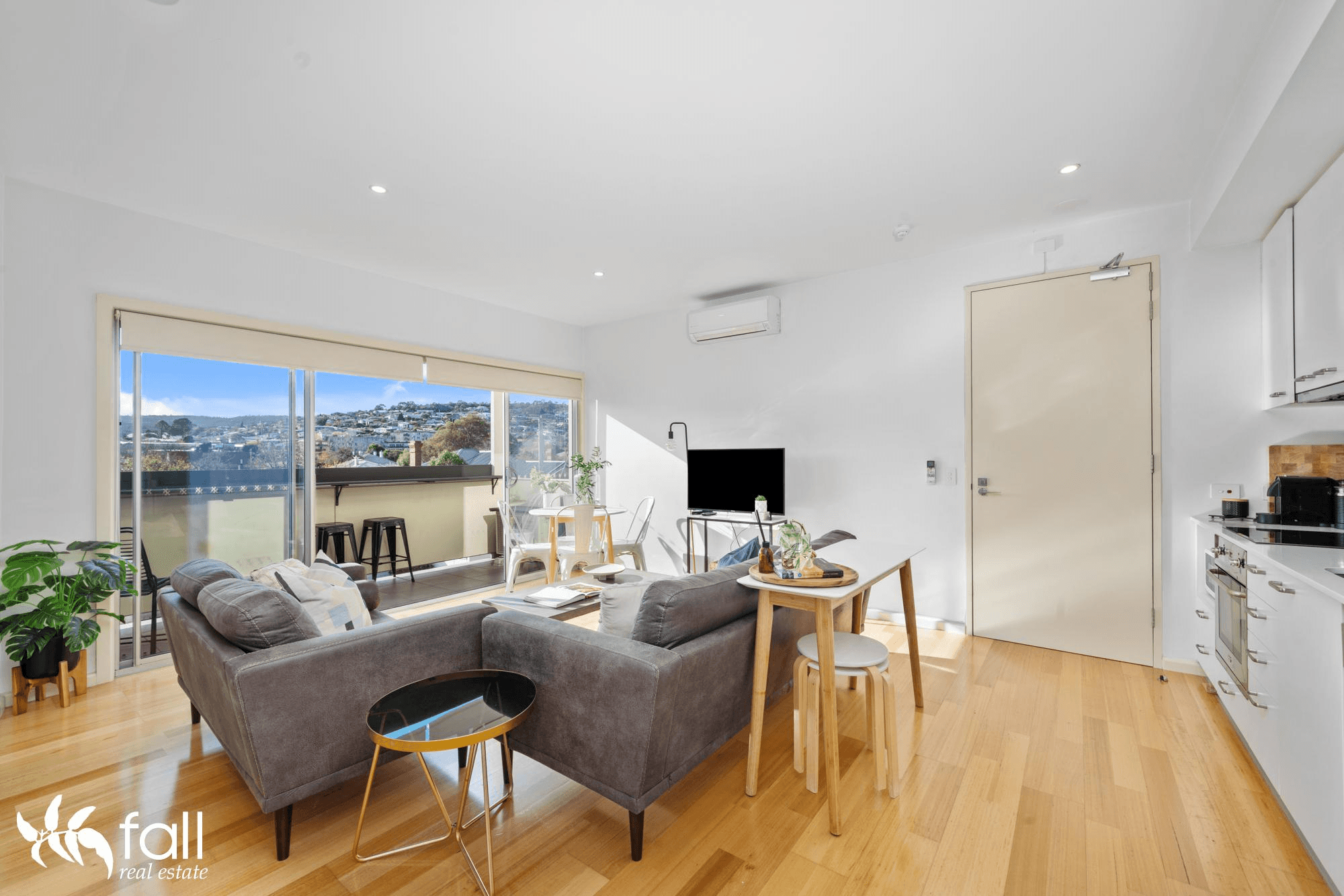 7/3 Clarence Street, BELLERIVE, TAS 7018