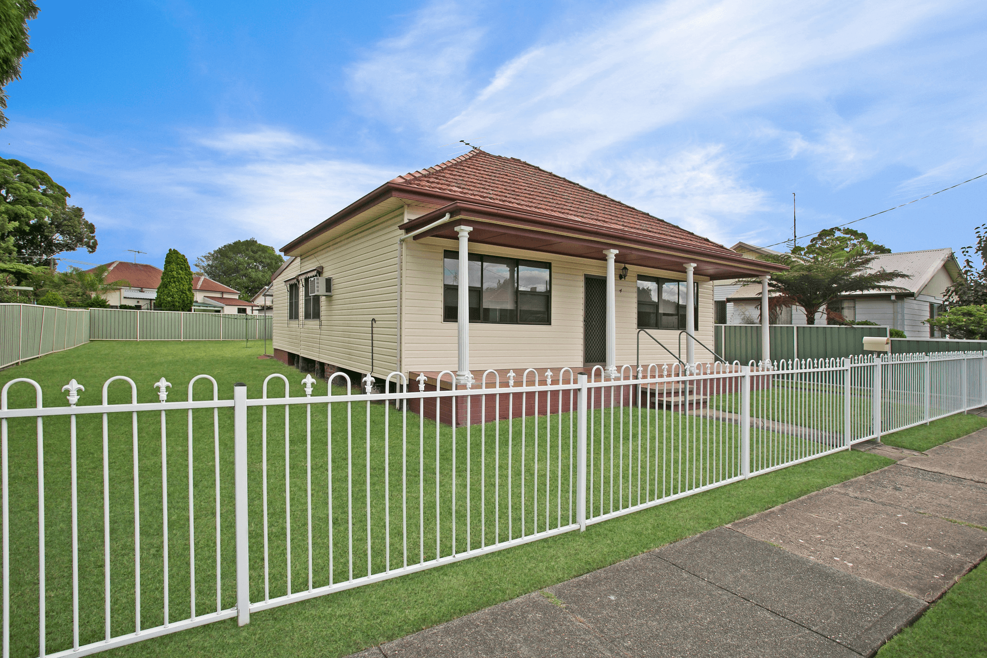 4 Prince Street, Waratah, NSW 2298