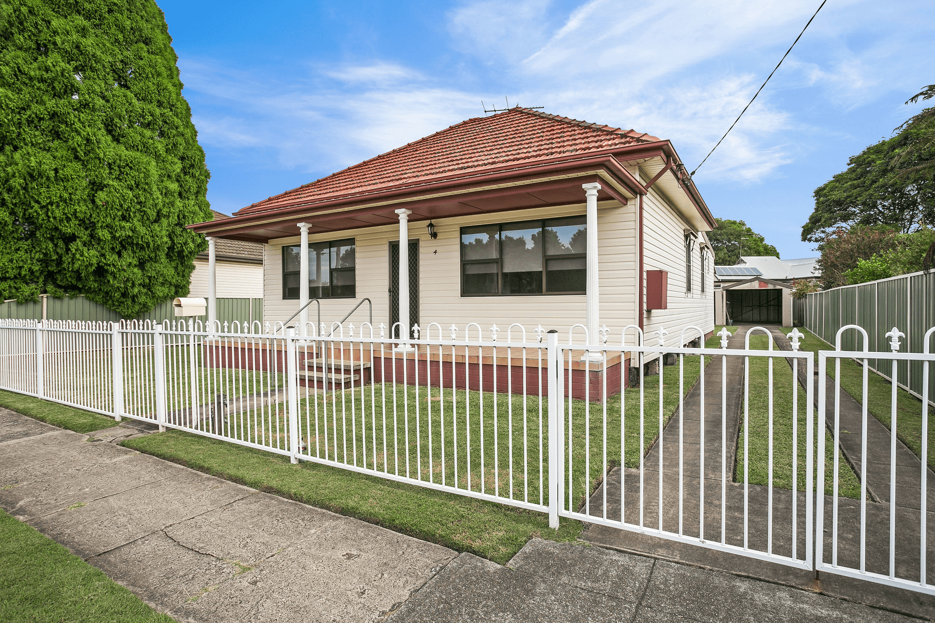 4 Prince Street, Waratah, NSW 2298