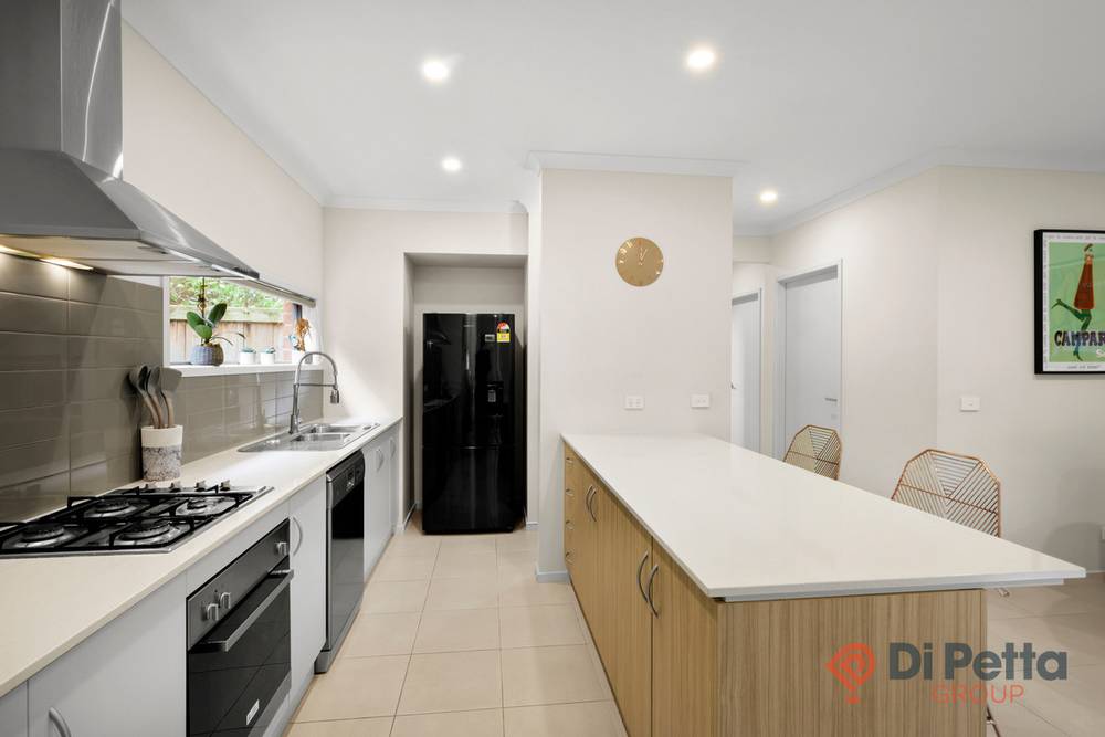 45 Kosciuszko Circuit, Clyde, VIC 3978