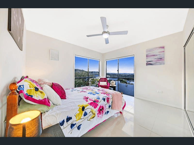 72 CORDYLINE DRIVE, REEDY CREEK, QLD 4227
