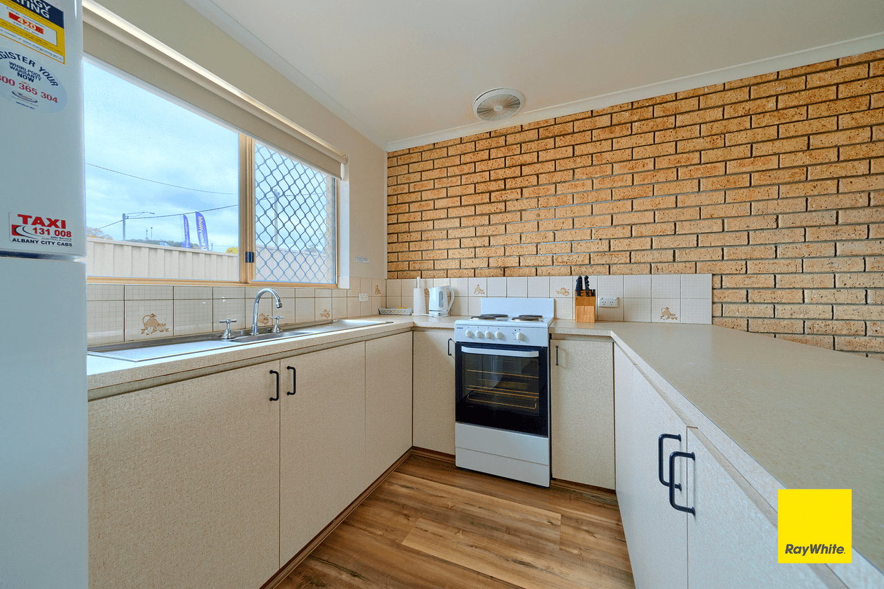 2/262 Albany Highway, CENTENNIAL PARK, WA 6330