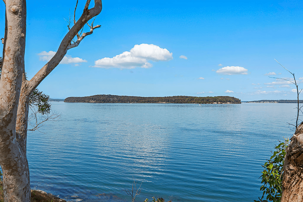 Dobell Drive, WANGI WANGI, NSW 2267