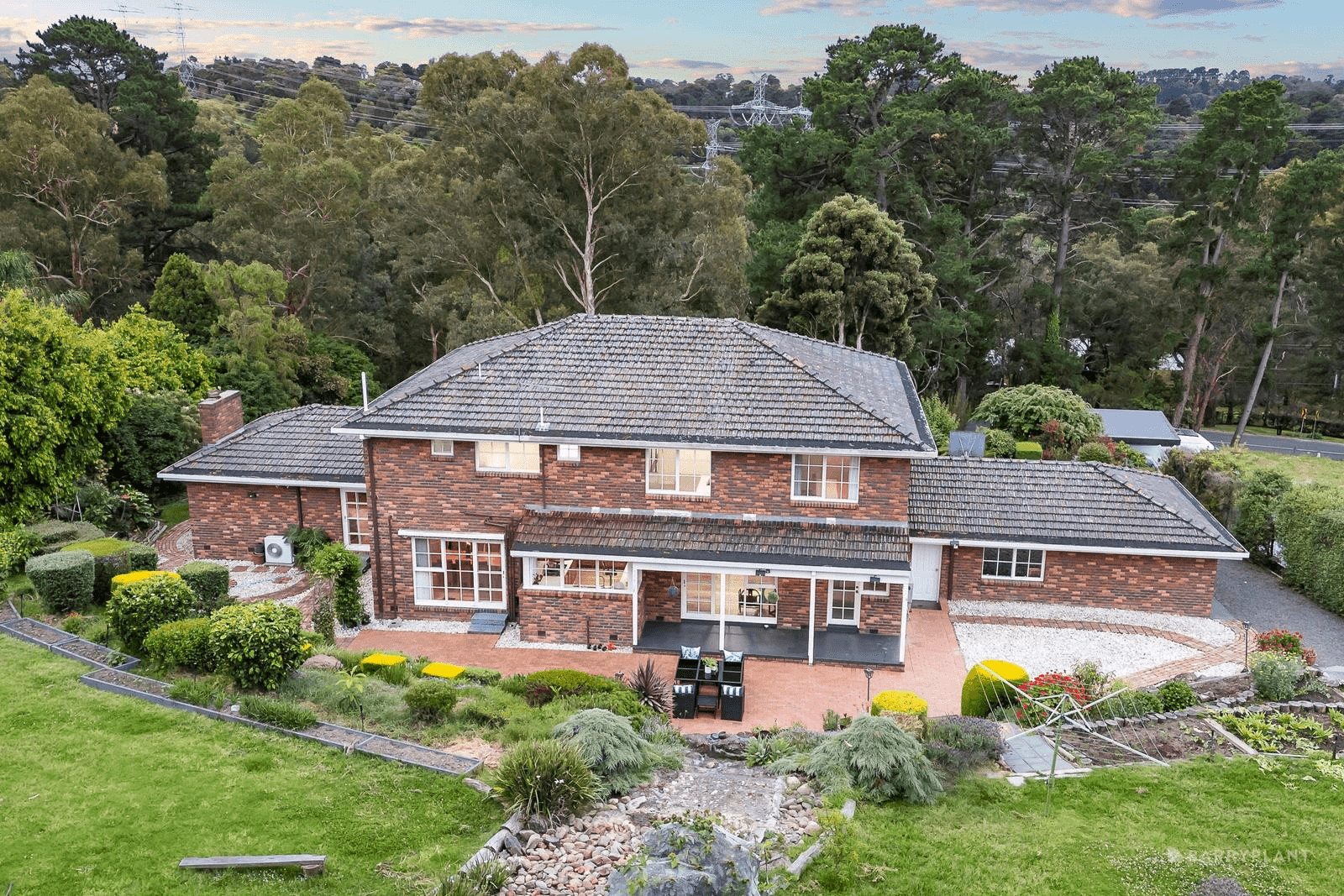 66 Heads Road, DONVALE, VIC 3111