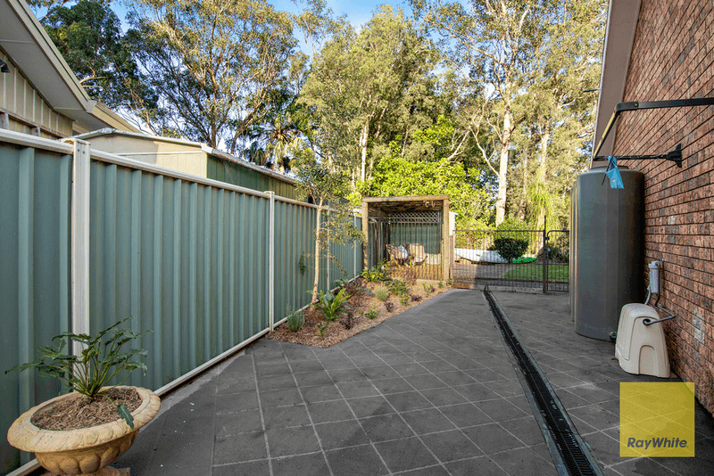 17  Wilks Avenue, UMINA BEACH, NSW 2257