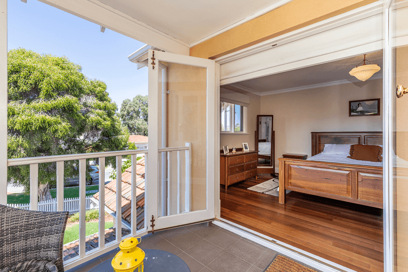 32 Hobart Street, NORTH PERTH, WA 6006